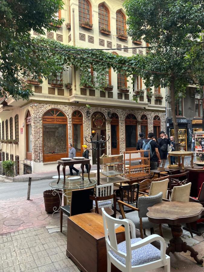 Centrally Located, 2+1 House In Taksim, Cihangir Apartment Istanbul Exterior photo