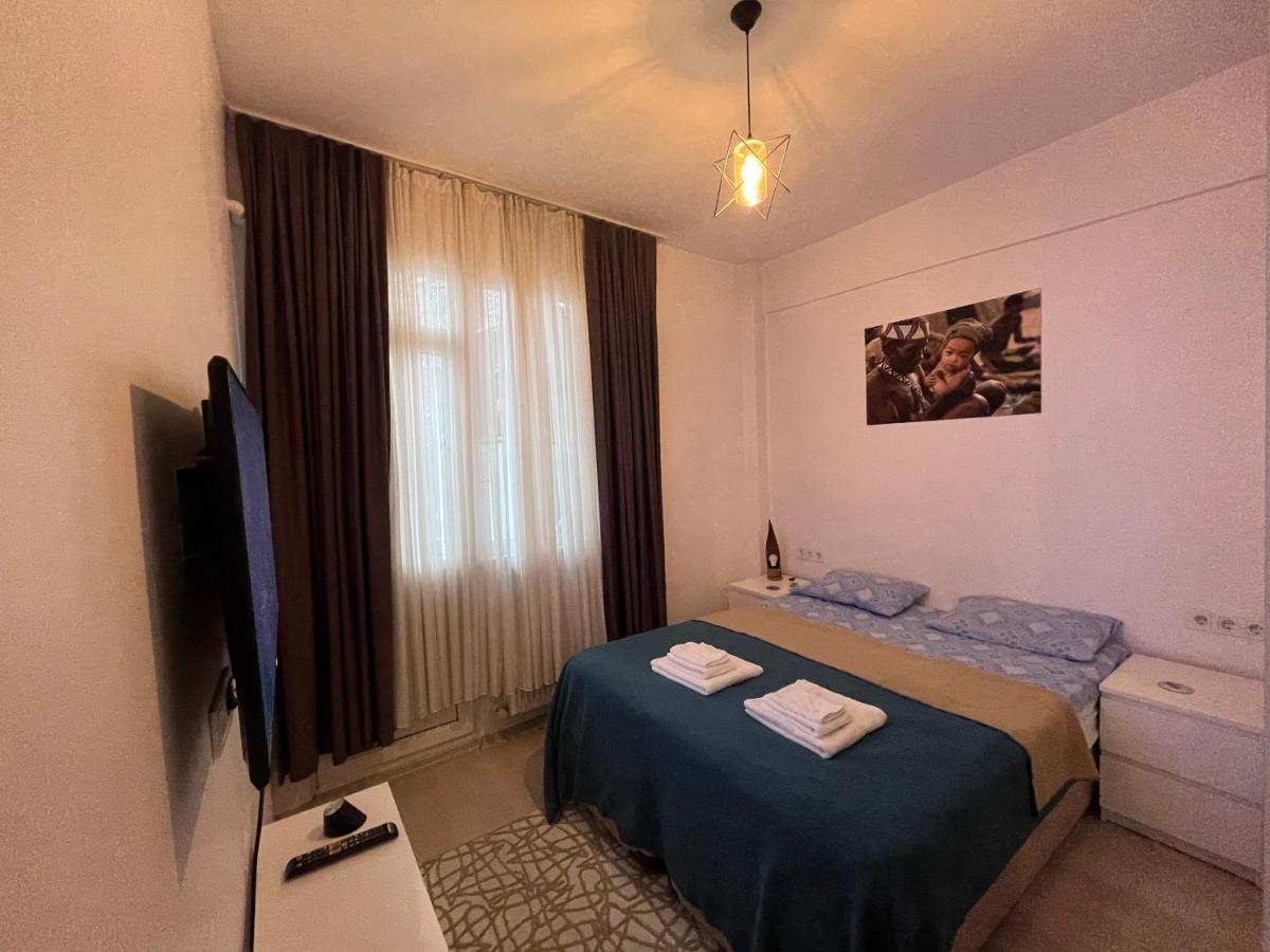 Centrally Located, 2+1 House In Taksim, Cihangir Apartment Istanbul Exterior photo
