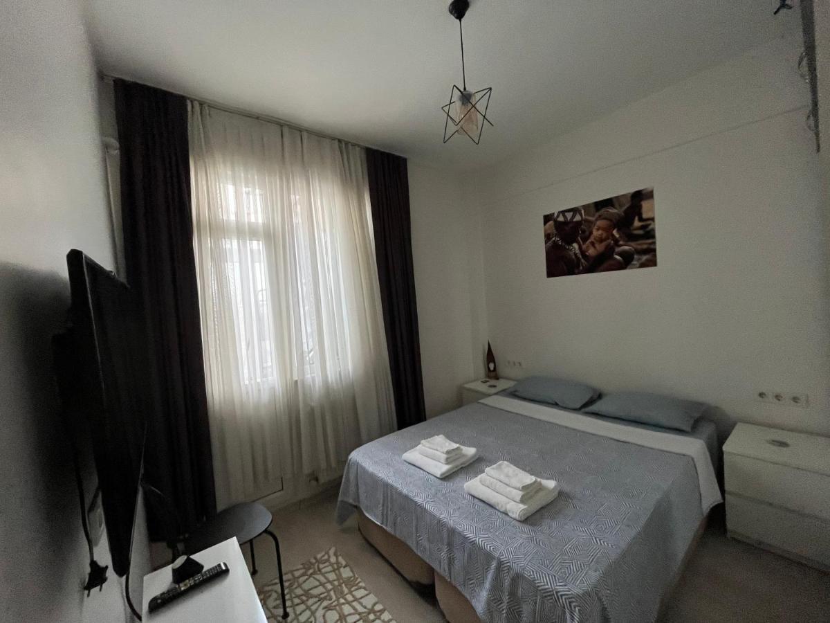 Centrally Located, 2+1 House In Taksim, Cihangir Apartment Istanbul Exterior photo